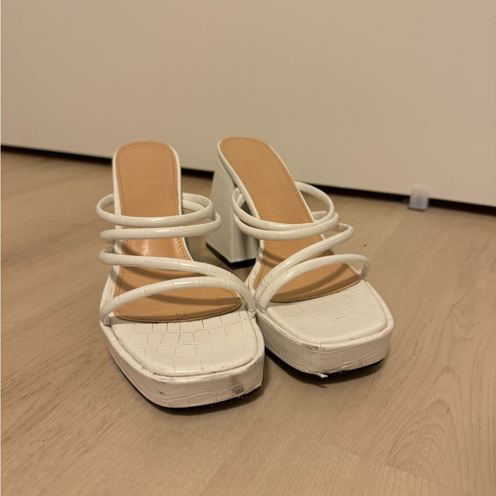 Elegant White Strappy Women's Heels